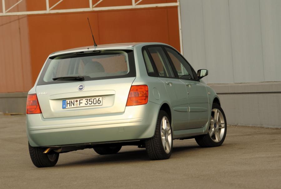  Fiat Stilo 5-Door (192) 2004 года  (фото 27 из 42)